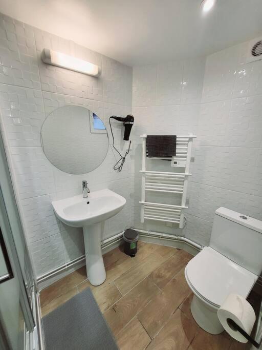 Family Flat Stade De France Airport Cdg Le Bourget "Appart'7" Pierrefitte-sur-Seine Eksteriør bilde